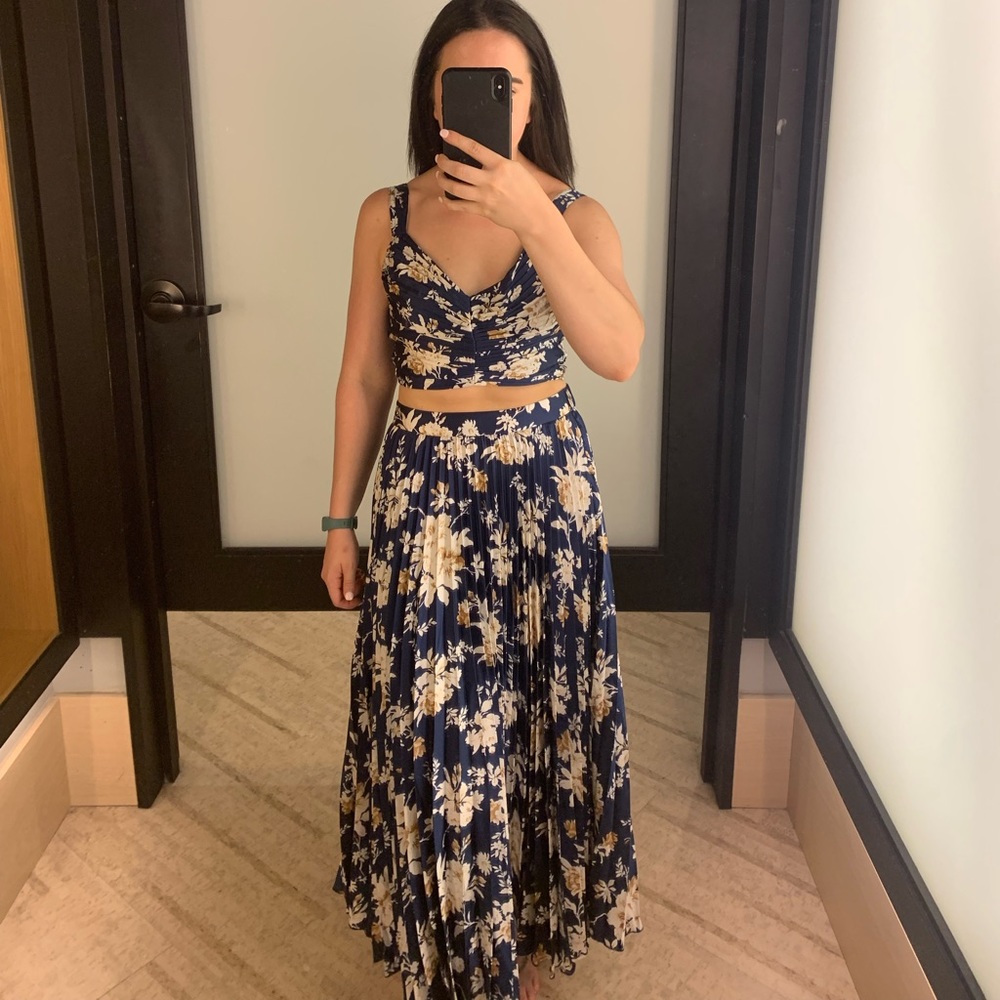 Abercrombie matching set top xsmall and skirt small